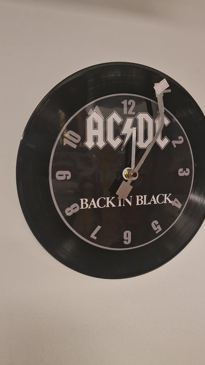 Horloge Vinyle ACDC– Une Horloge Vintage Unique pour les Fans de ACDC