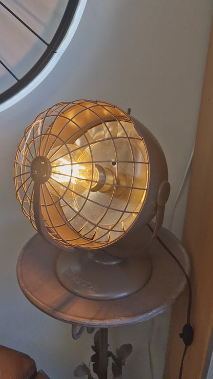 Lampe industrielle vintage en radiateur Thomson recyclé – métal chocolat – style atelier