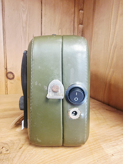 Radio Vintage Celard Rénovée – Enceinte Bluetooth Artisanale avec Batterie Rechargeable – Pièce Unique Made in Ardèche