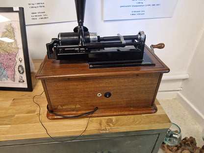 Enceinte Bluetooth ancienne radio Spirit of St. Louis – Style Phonographe Vintage | Fabriquée en Ardèche