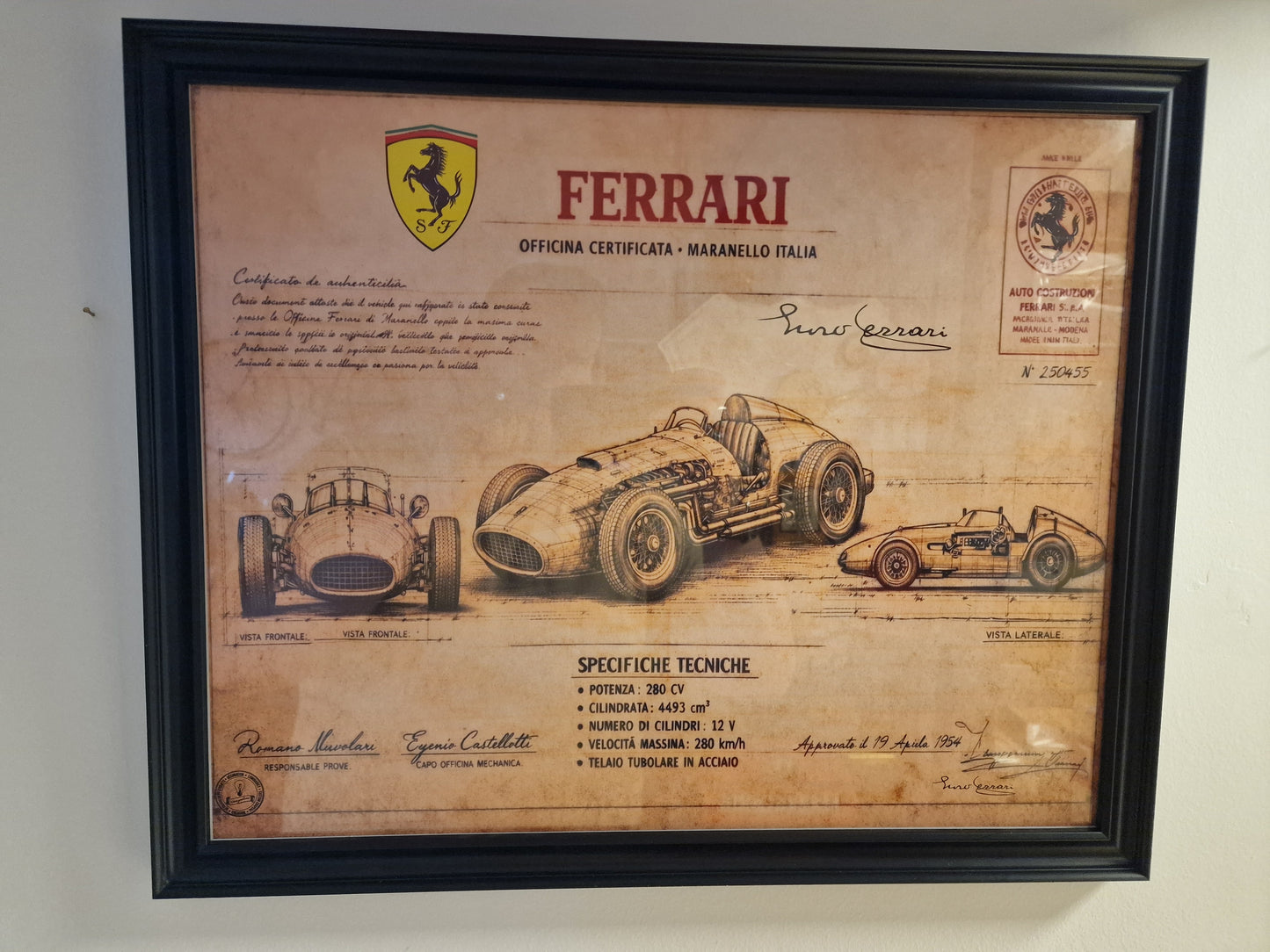 Cadre Ferrari 40x50 cm – Illustration technique vintage sous verre avec moulures