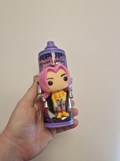 Bombe de peinture custom  – Figurine  romance Kpop demon hunter pop culture artisanale