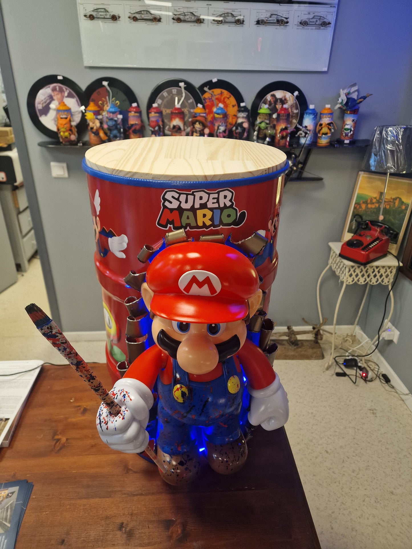 Table d’appoint super mario – Bidon métal custom 60L transformé en meuble design geek