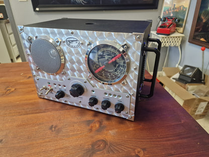 Enceinte Bluetooth 5.0 Vintage Dans Ancienne Radio Spirit Of St Louis