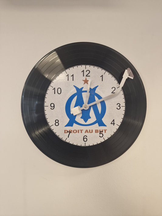 Horloge Vinyle l'olympique marseillais – Une Horloge Vintage Unique pour les Fans de l'om