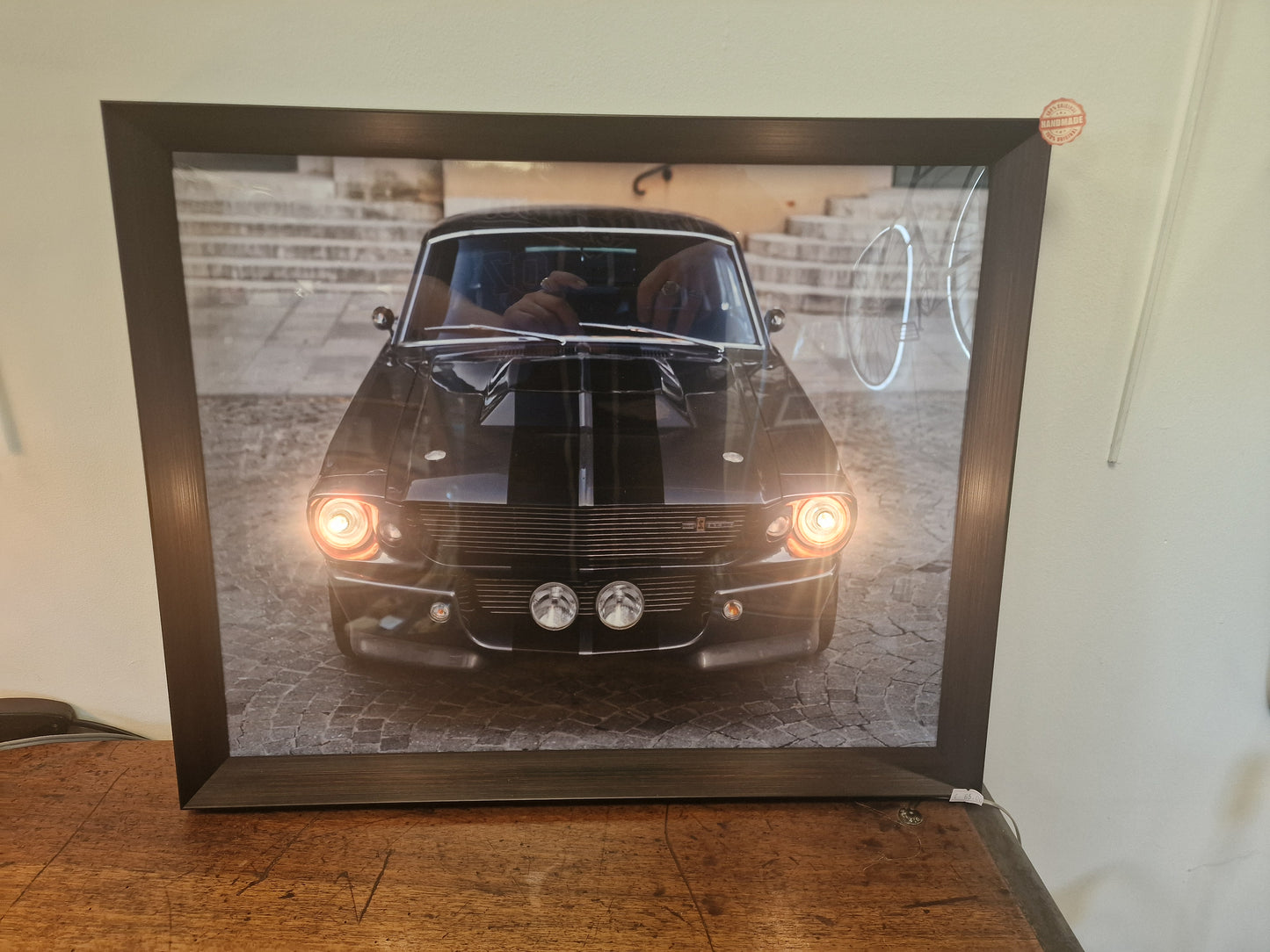 Cadre lumineux Mustang Shelby GT500 40×50 – Création artisanale avec phares éclairés