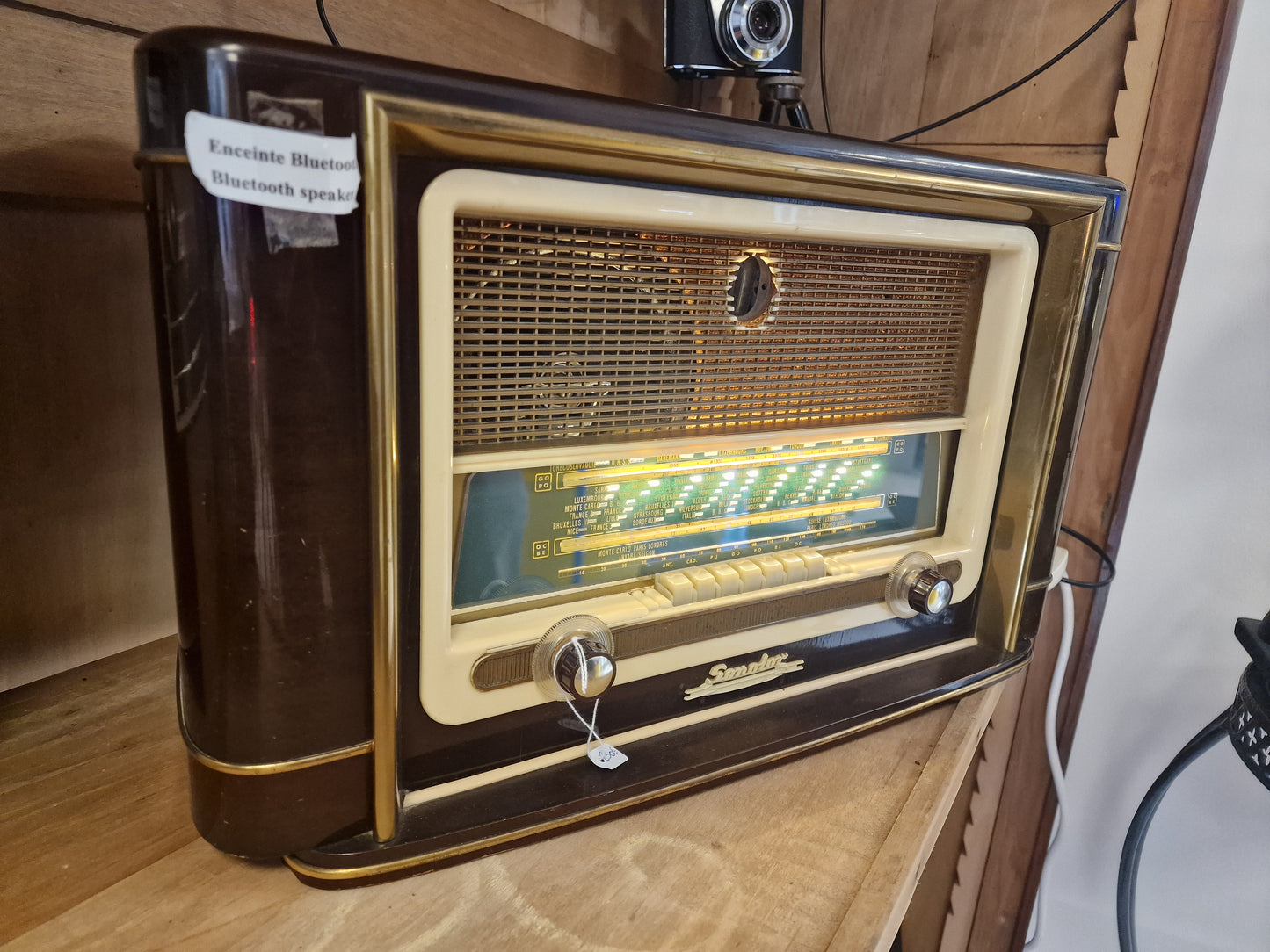 Radio Sonolor Vintage Convertie en Enceinte Bluetooth – Haut-parleur JVC – Pièce Unique Rétro Années 50/60
