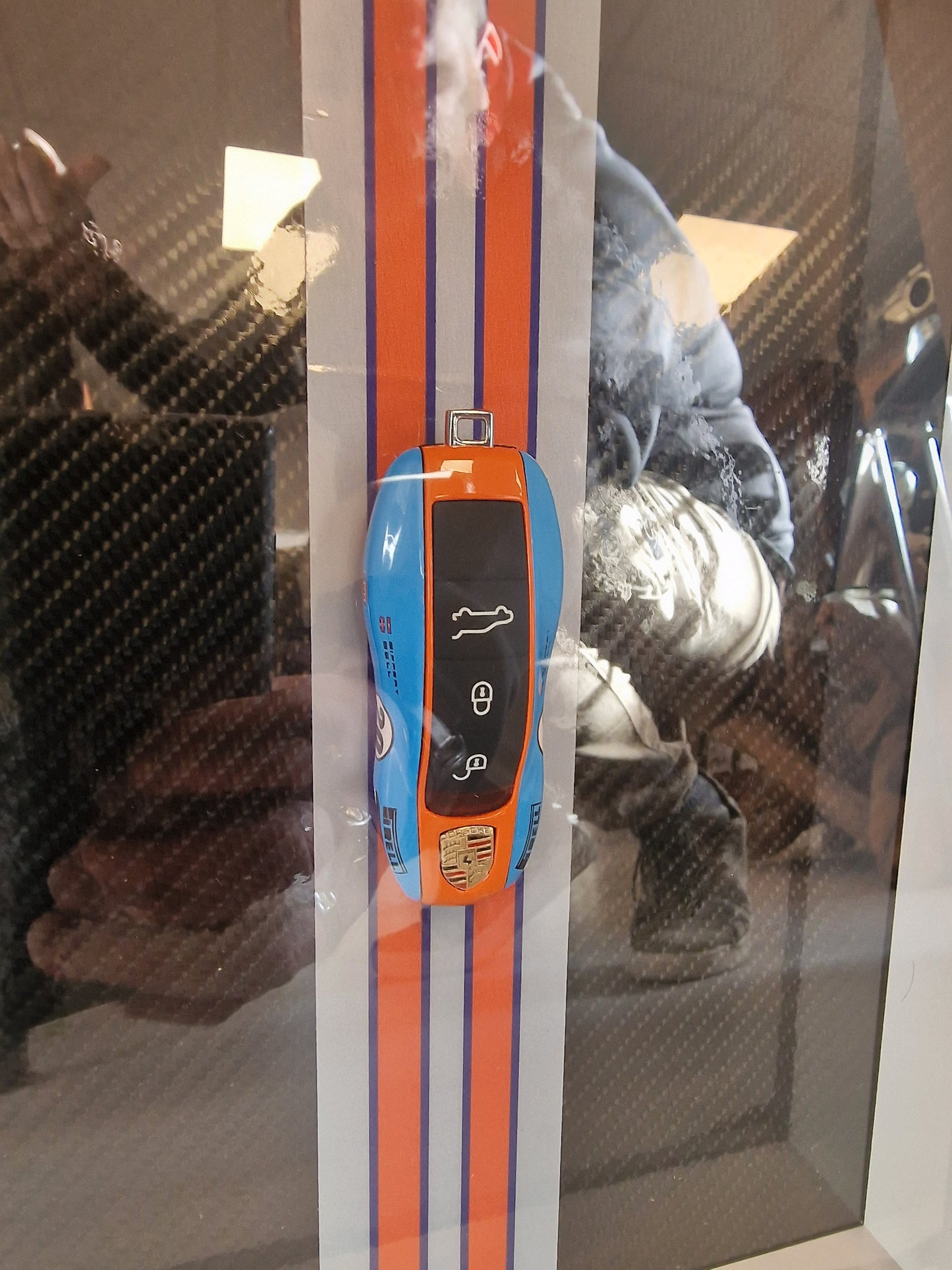 Cadre A4 – Clé Porsche Supercar Style Gulf – Édition Limitée avec Certificat