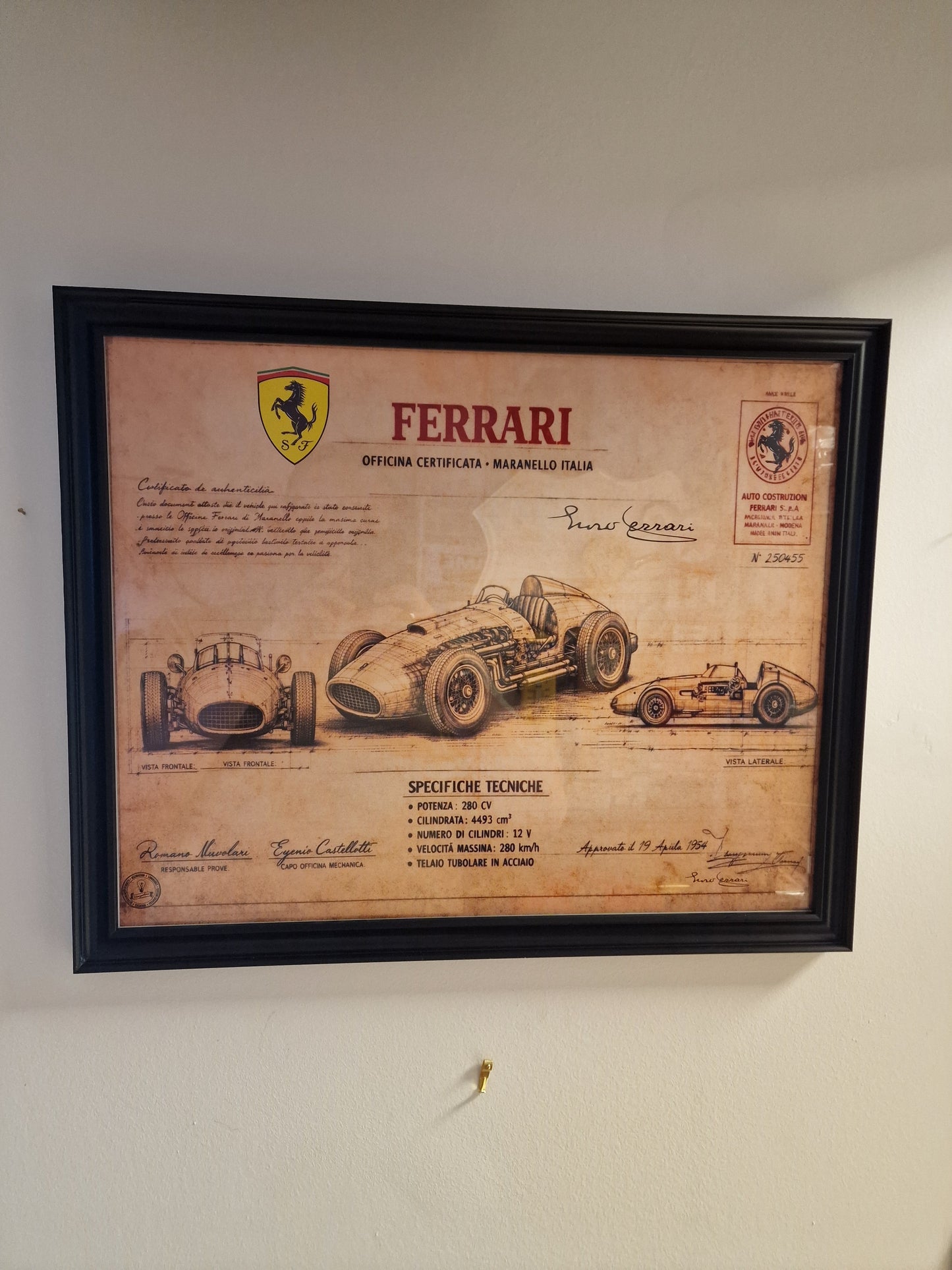 Cadre Ferrari 40x50 cm – Illustration technique vintage sous verre avec moulures