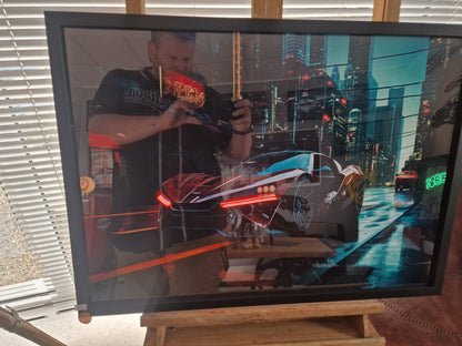 Cadre voiture futuriste 54×74 avec néons rouges – Voiture cyberpunk – Création artisanale Ardèche