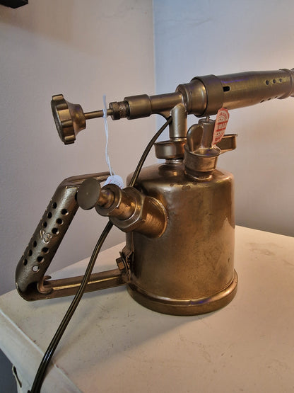 Lampe ancienne lampe à souder – création vintage industrielle upcyclée Vintagedison