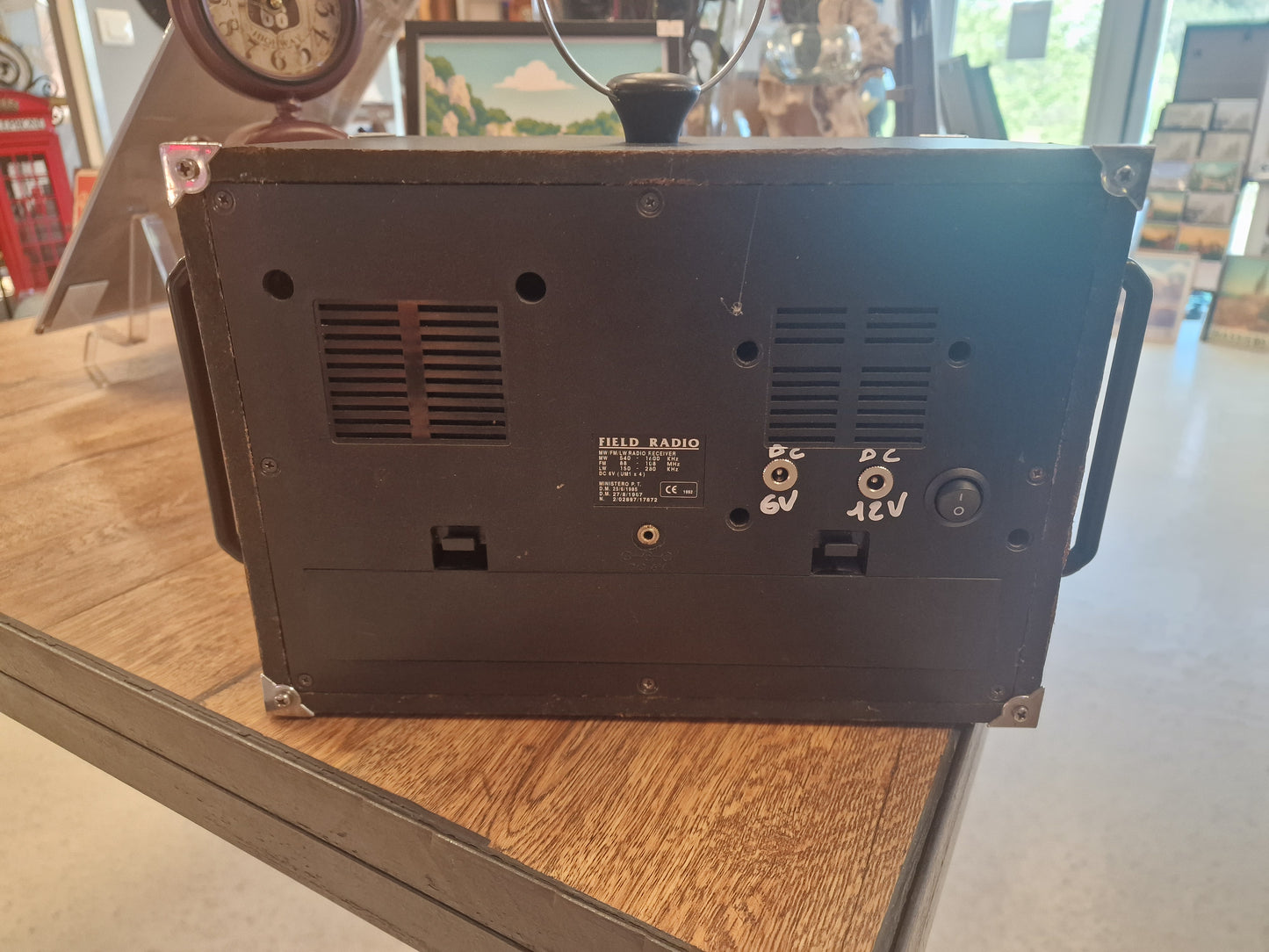 Radio Spirit of St. Louis vintage convertie en enceinte Bluetooth rechargeable – Double système indépendant – Pièce unique