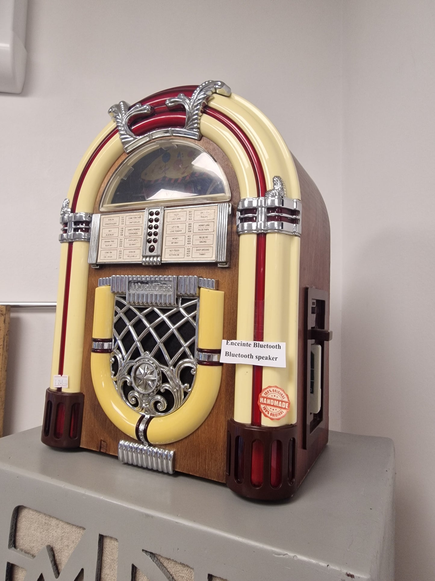 Enceinte Bluetooth  style Jukebox Vintage – Pièce Unique (Ardèche)