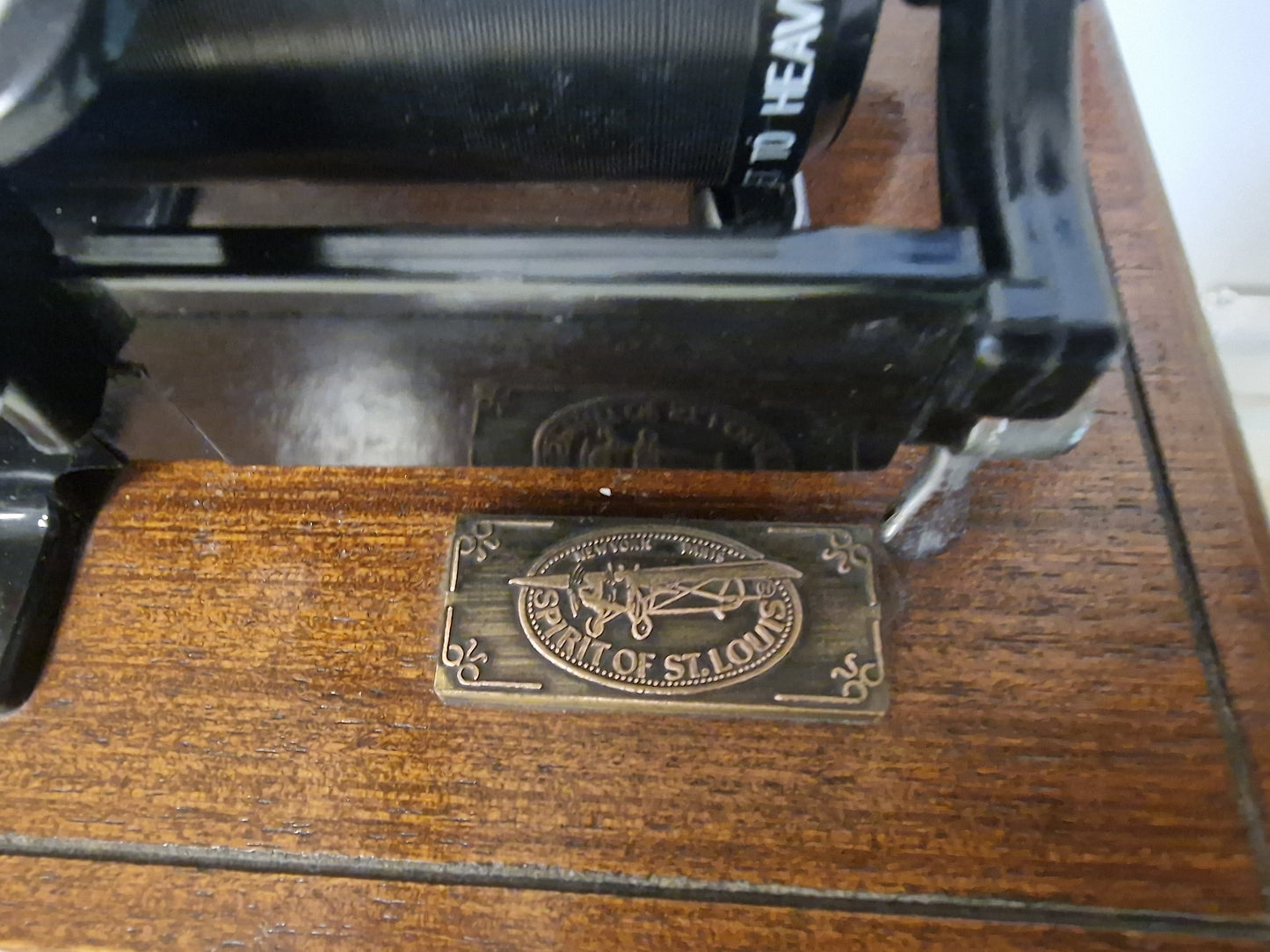 Enceinte Bluetooth ancienne radio Spirit of St. Louis – Style Phonographe Vintage | Fabriquée en Ardèche