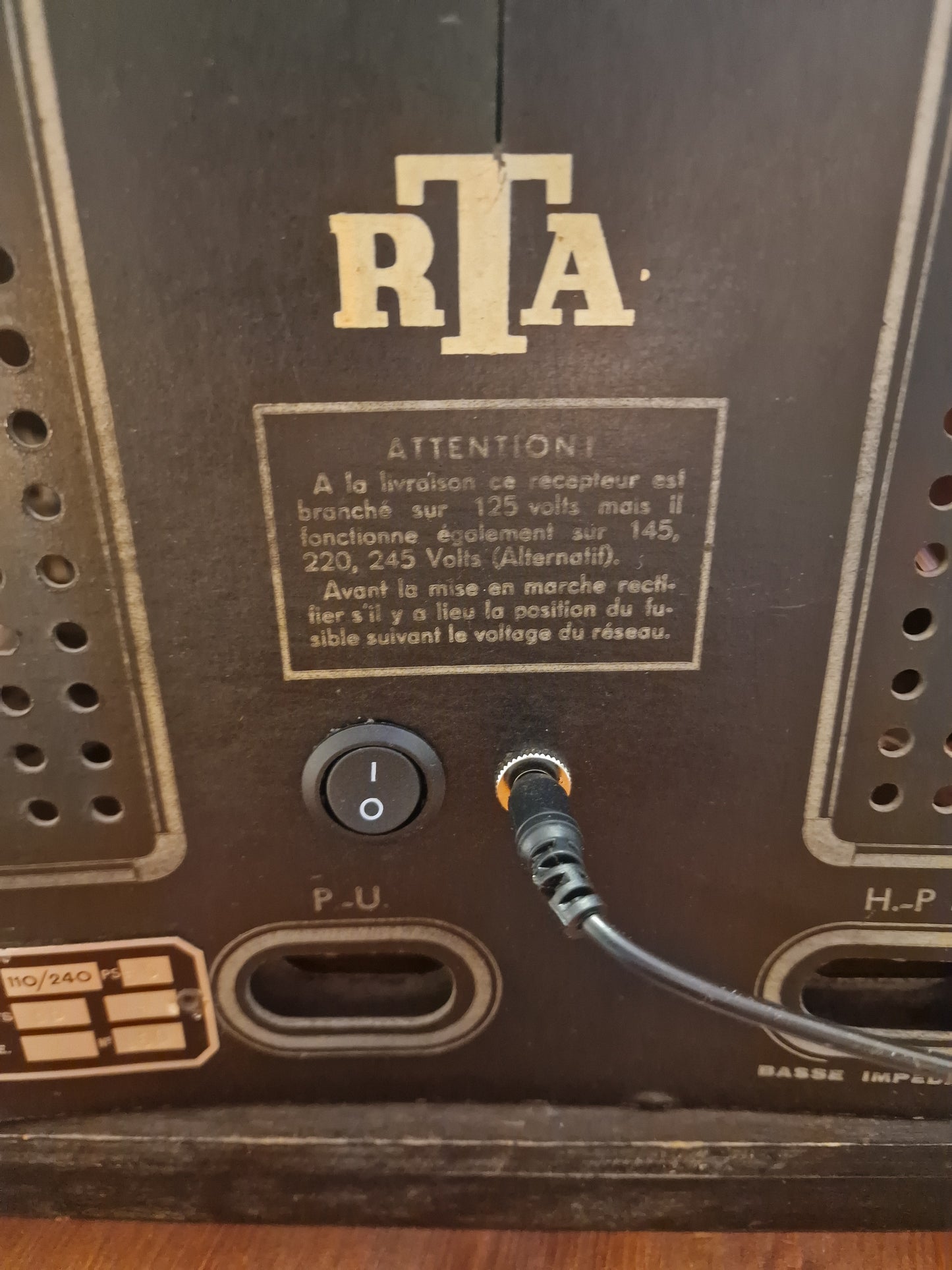 enceinte bluetooth  ancienne radio rta