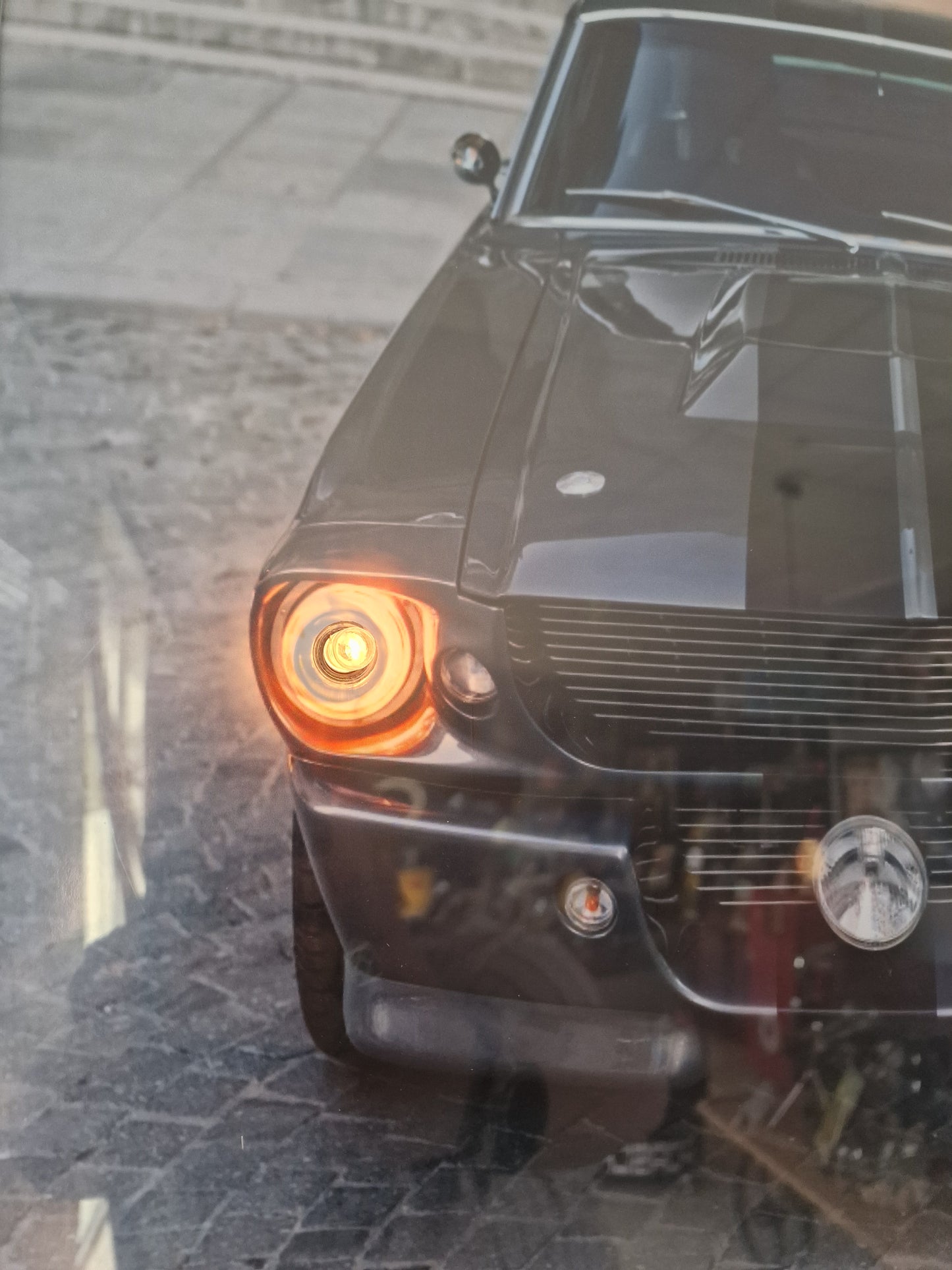 Cadre lumineux Mustang Shelby GT500 40×50 – Création artisanale avec phares éclairés