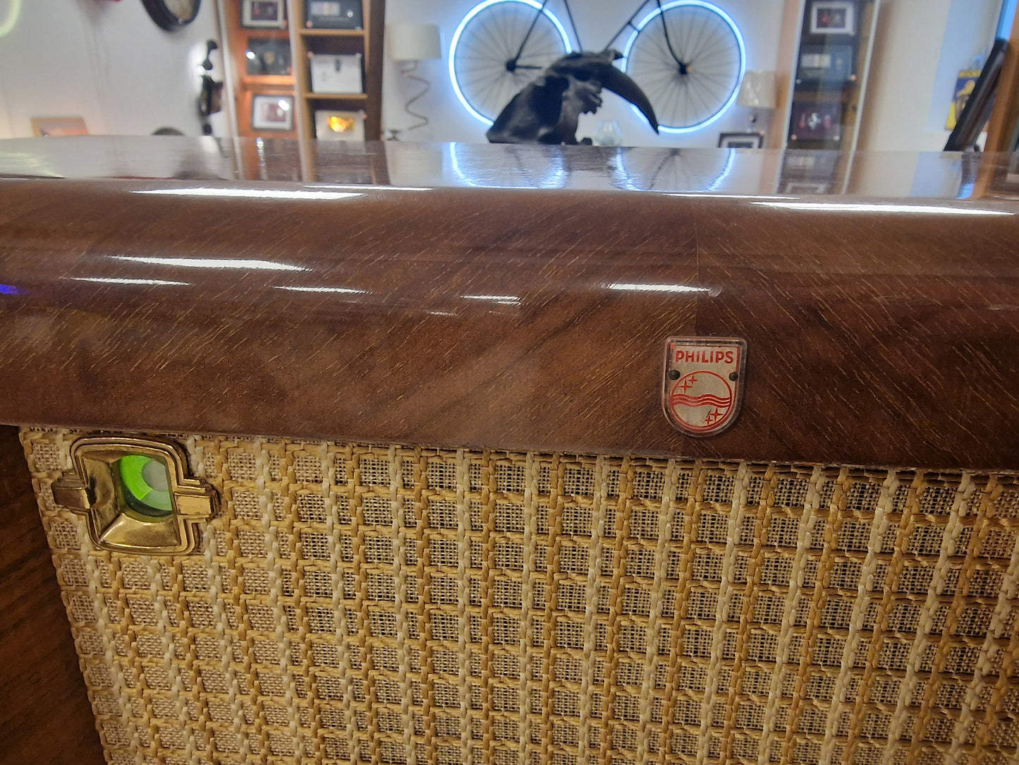 Radio Philips vintage FM fonctionnelle – Enceinte Bluetooth intégrée – Boîtier bois – Radio ancienne restaurée rétro déco