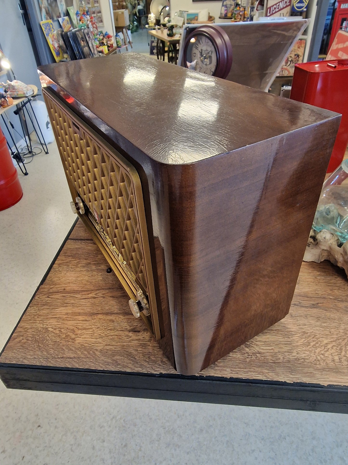 Radio ancienne Philips vintage transformée en enceinte Bluetooth – Poste TSF rétro lumineux – Pièce unique