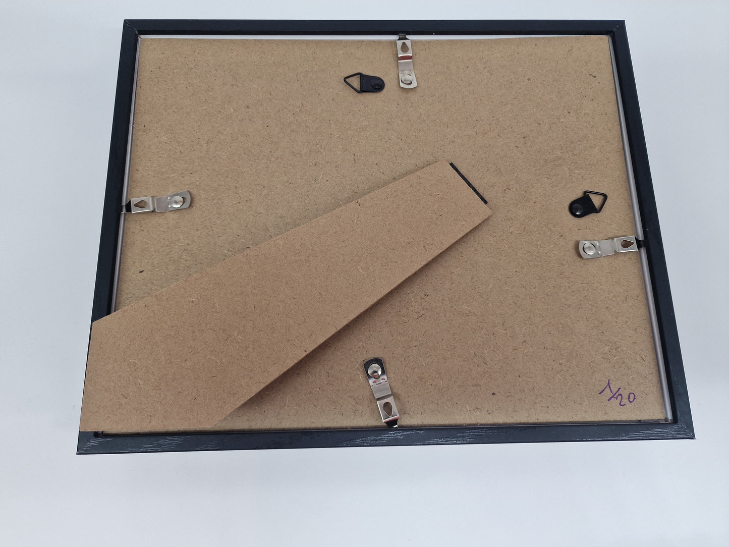 Cadre décoratif clé Lamborghini EDITION limité – Effet carbone forgé violet (20 × 25 cm)