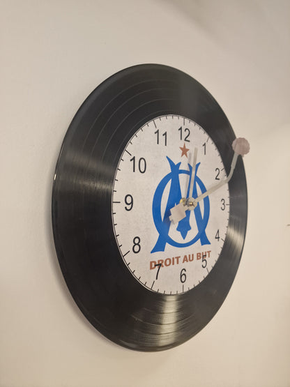 Horloge Vinyle l'olympique marseillais – Une Horloge Vintage Unique pour les Fans de l'om