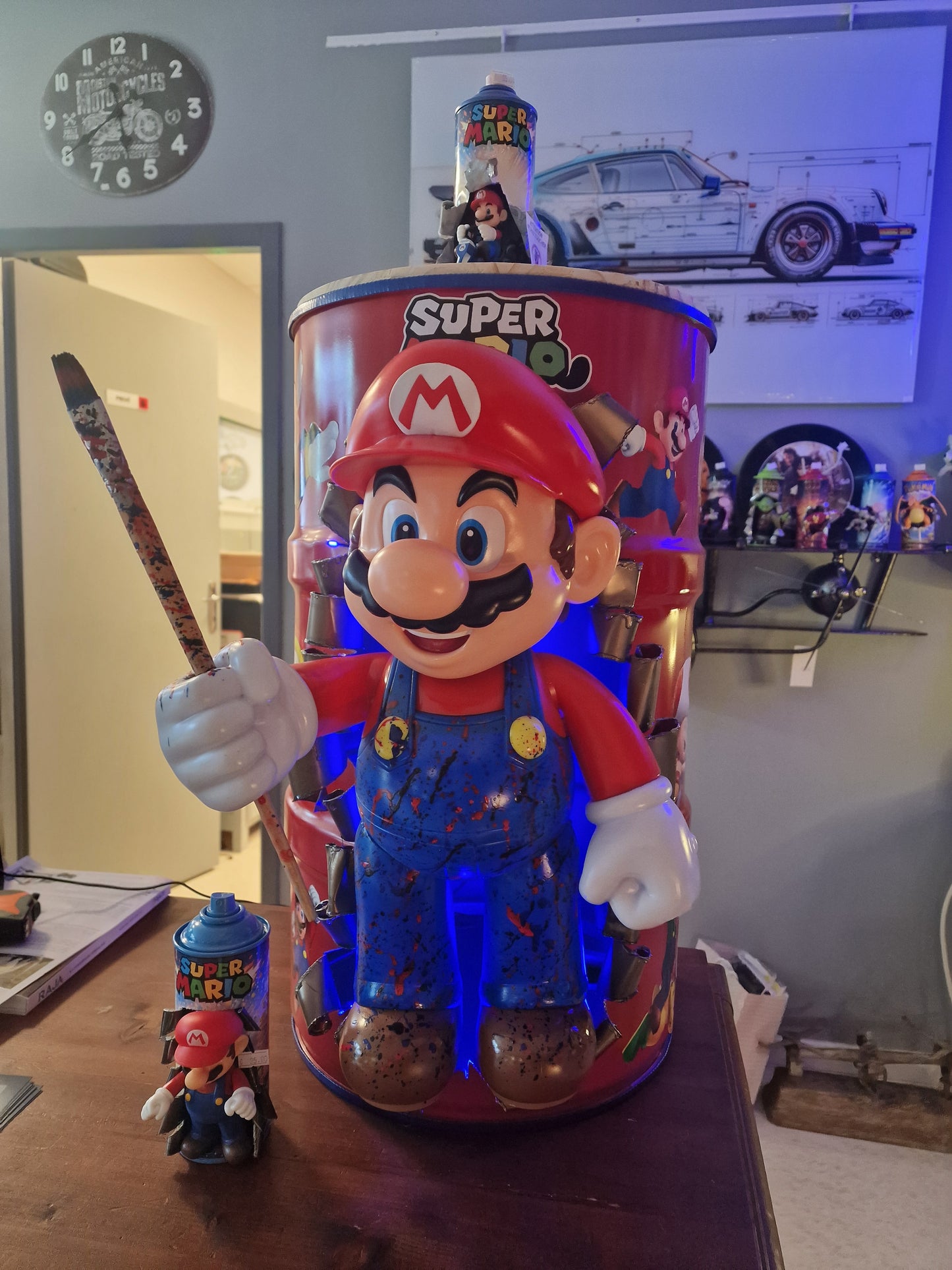 Table d’appoint super mario – Bidon métal custom 60L transformé en meuble design geek