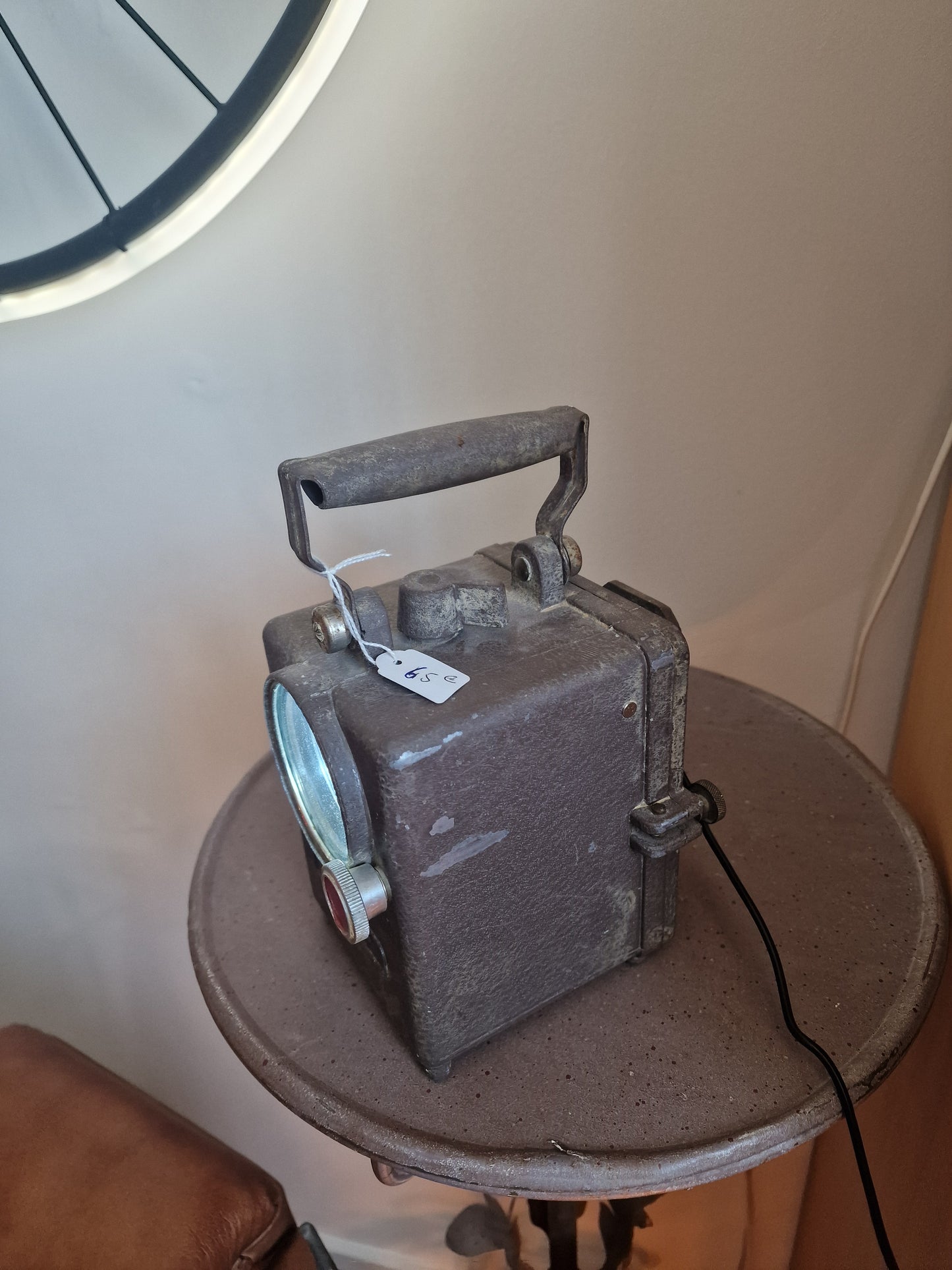 Lampe industrielle sncf vintage   – Création artisanale unique