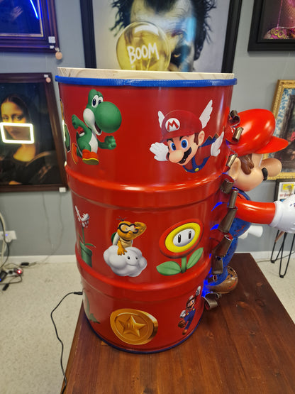 Table d’appoint super mario – Bidon métal custom 60L transformé en meuble design geek