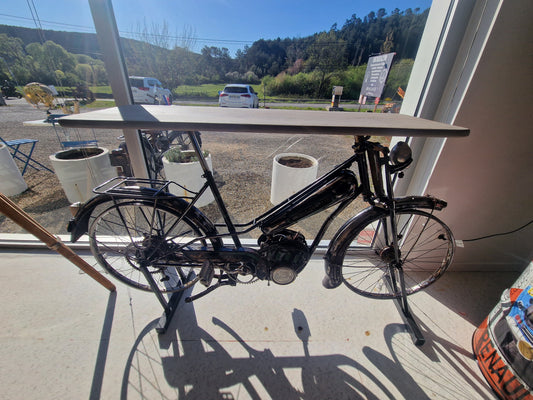 🛠️ Console industrielle unique en mobylette Rhonsonnette vintage