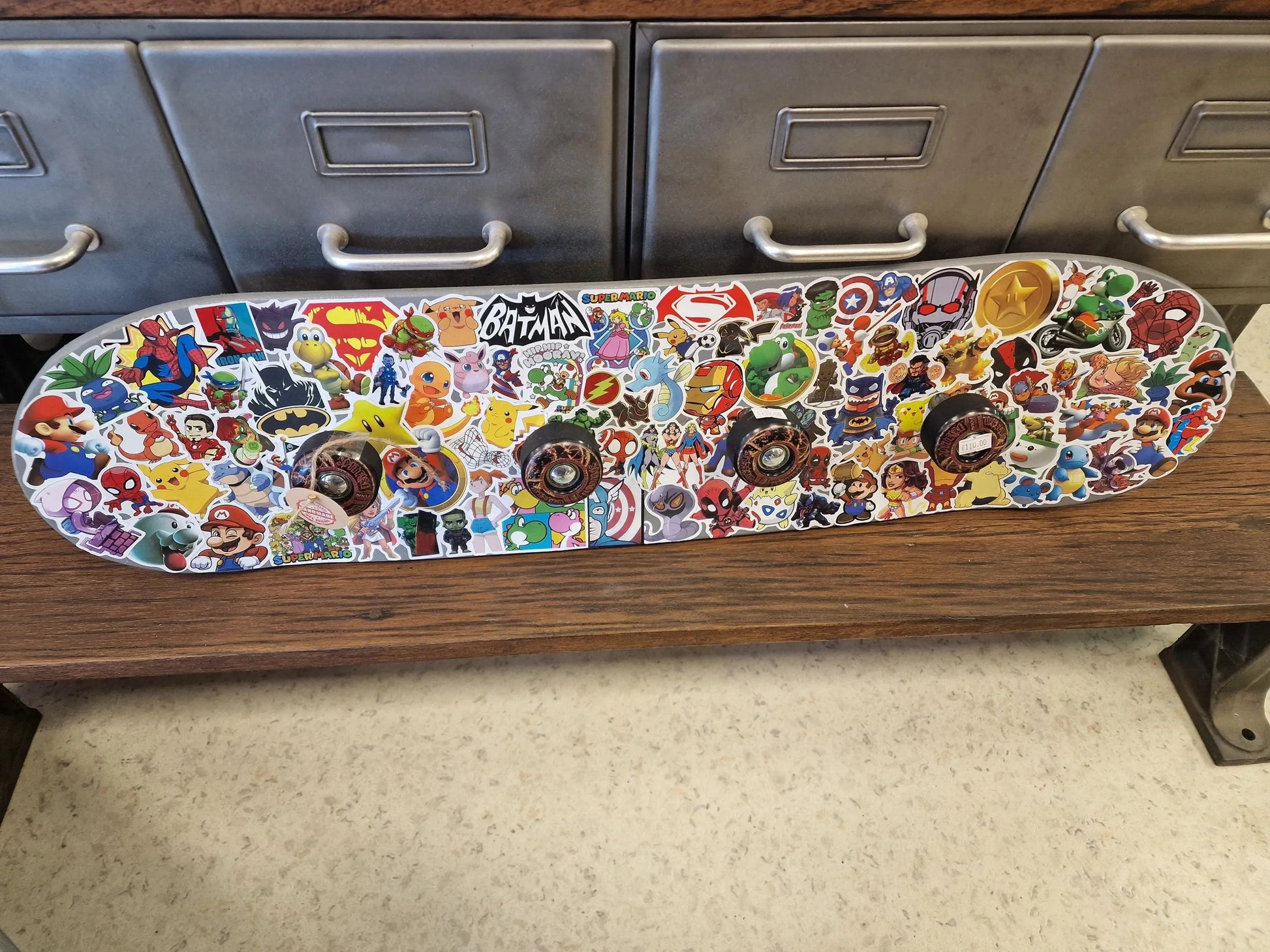 skateboard porte manteau pop art Etsy