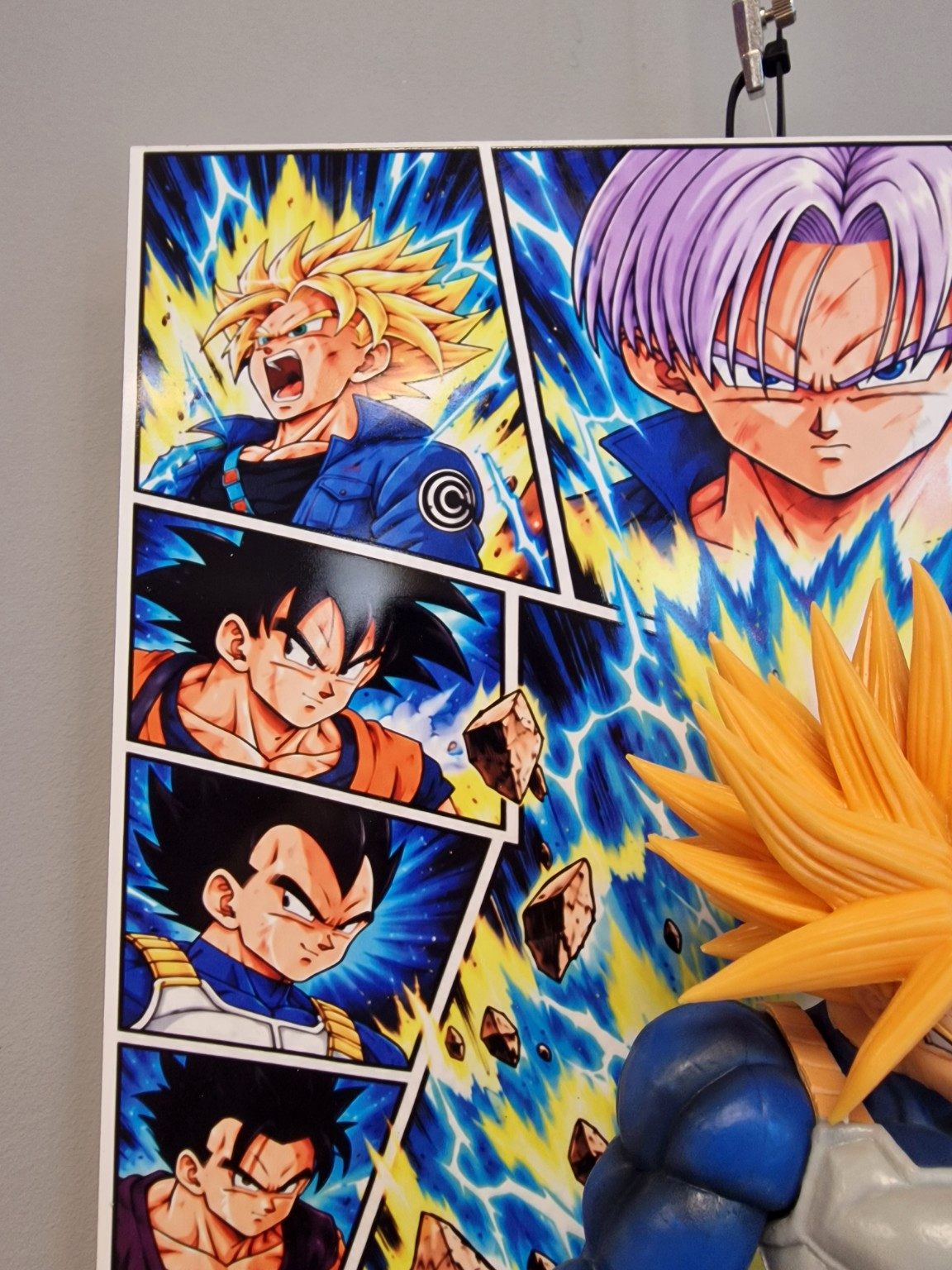 Tableau Dragon Ball Z Trunks Super Saiyan avec figurine 3D sur Alupanel 30 x 40 cm - photo 4 - VINTAGEDISON Ardèche