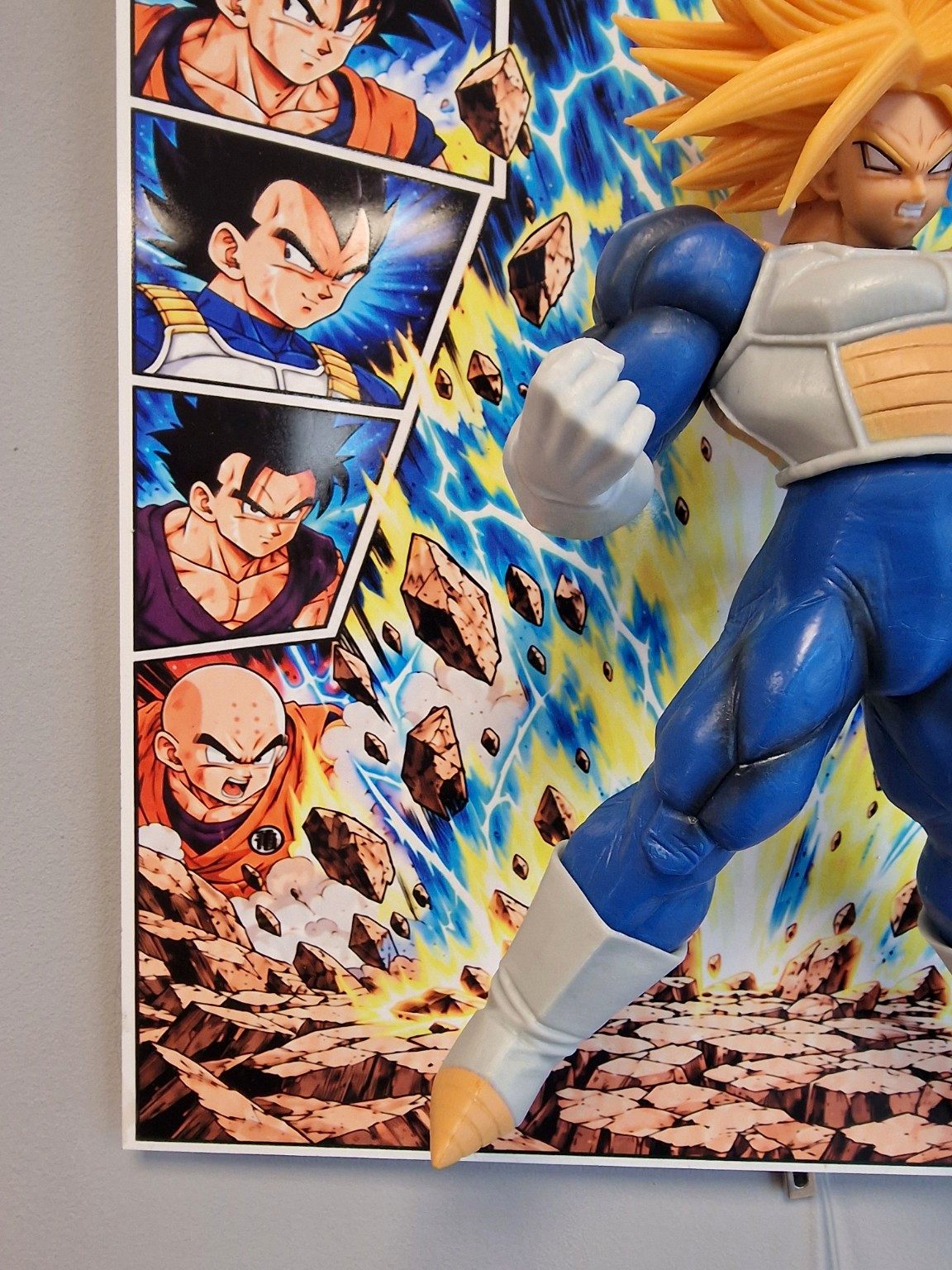 Tableau Dragon Ball Z Trunks Super Saiyan avec figurine 3D sur Alupanel 30 x 40 cm - photo 6 - VINTAGEDISON Ardèche